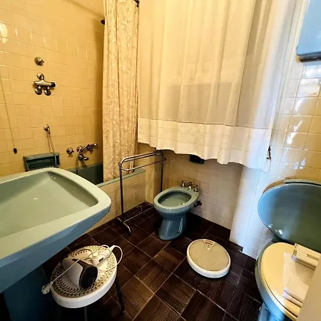 A 2 Passi Dalla - * Ospedaletti