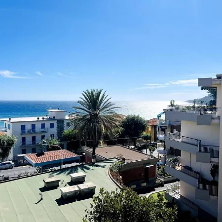 Apartment A 2 Passi Dalla - *