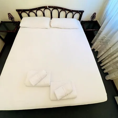 A 2 Passi Dalla - 欧斯佩达蒂