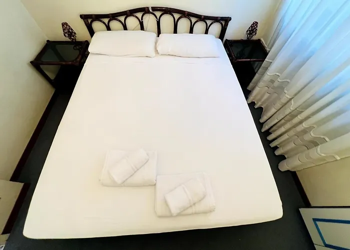 A 2 Passi Dalla - Ospedaletti